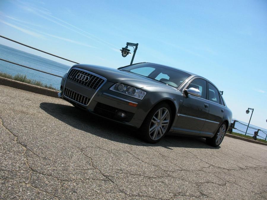  Audi S8 (D3) 2008 года  (NA) (фото 21 из 62)